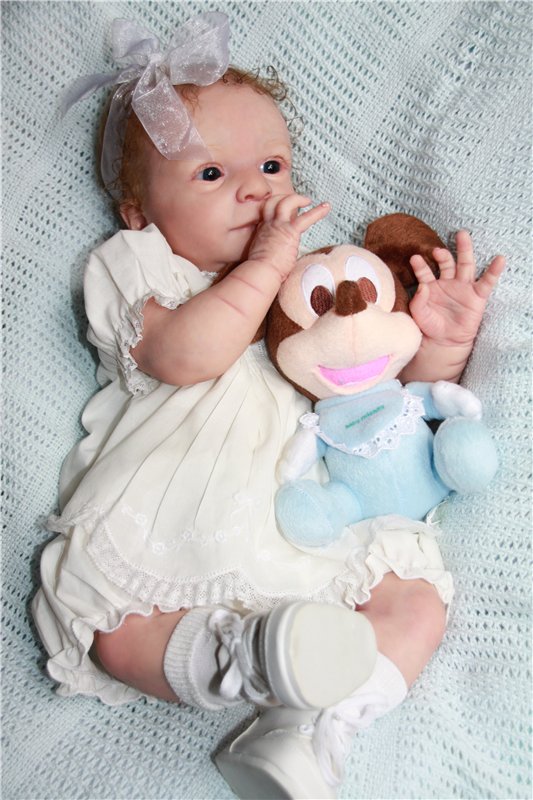Кукла реборн Рози, любопытная кроха (фото 9)