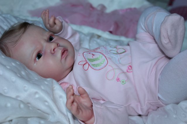 Маленькая кнопочка реборн Сабрина, художник Беспалова Жанна