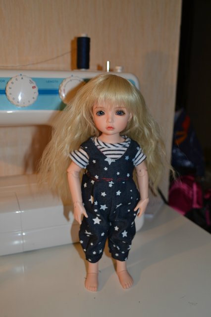 Немного новых одежек и обувок для моих девчонок