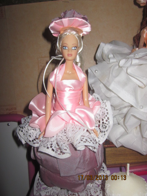 Очумелые ручки или тоска по прекрасному. Куклы-шкатулки своими руками (фото 8)