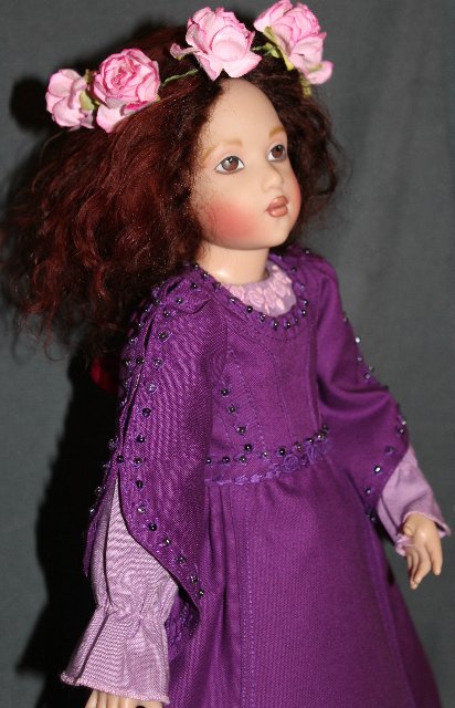 Платье в стиле средневековье (фото 5)