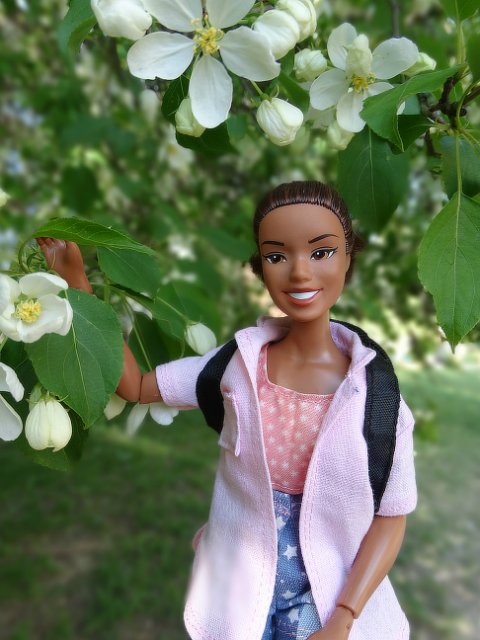 Реальные девчонки на прогулке