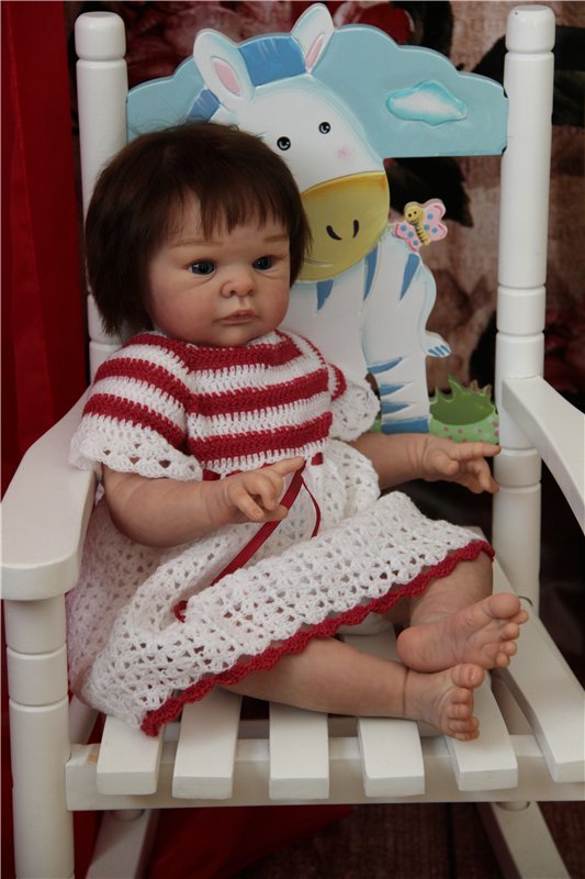 Джулия - малышка из молдика Jill от Adrie Stoete