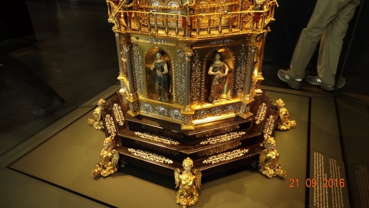 "Зелёные своды" - сокровищница Дрездена (фото 7)