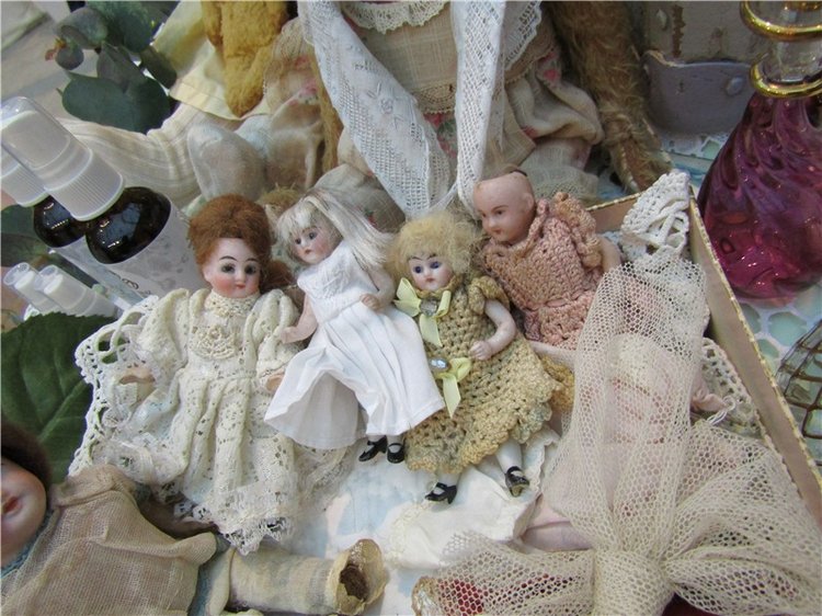 Антикварные куклы на Искусство куклы 2016. Фото