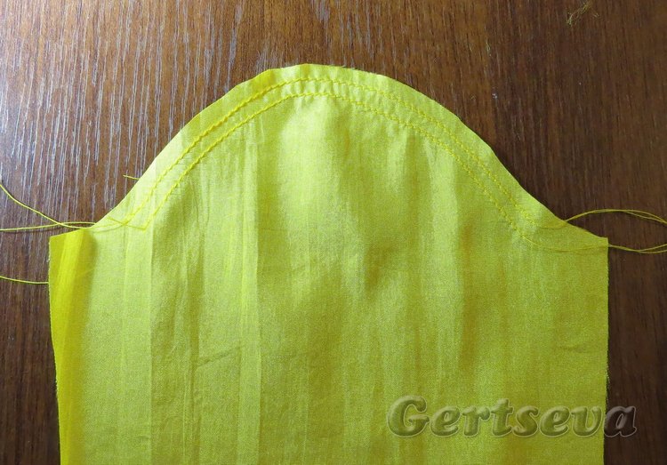 Мастер класс по пошиву плащика для куклы, выкройка