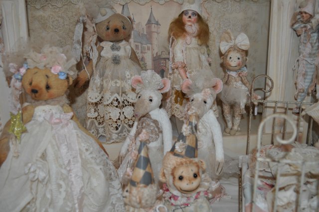 Выставка "Искусство и куклы" в Амстердаме 2016