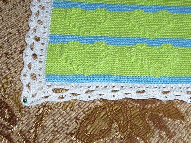 Красивые пледы-одеяльца ручной работы для кукол