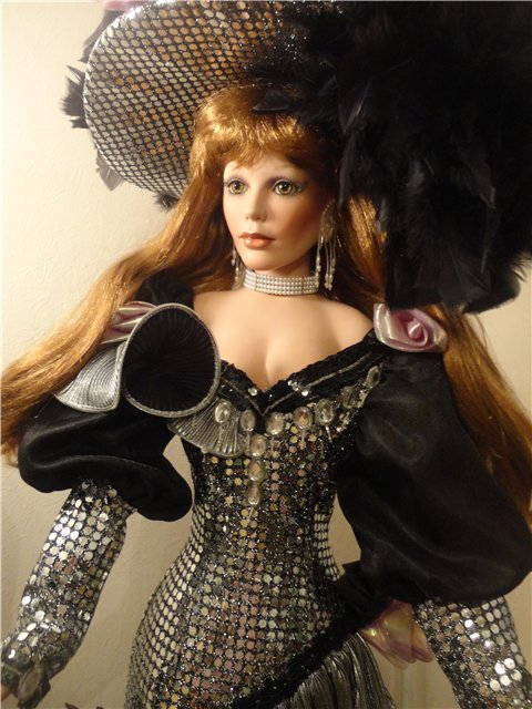 Модные новинки этого сезона. Модель от Русти