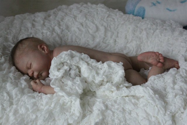 Спящий малышок Жульенчик. Куколка реборн Вишни Виктории