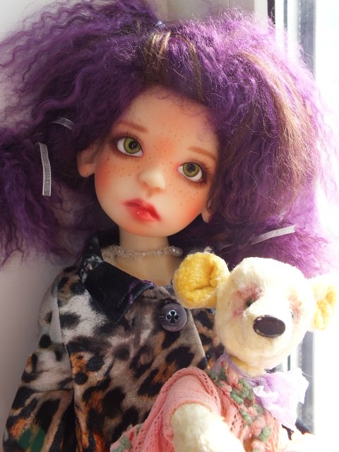 Зарисовки с Нелли, Кайе Виггс