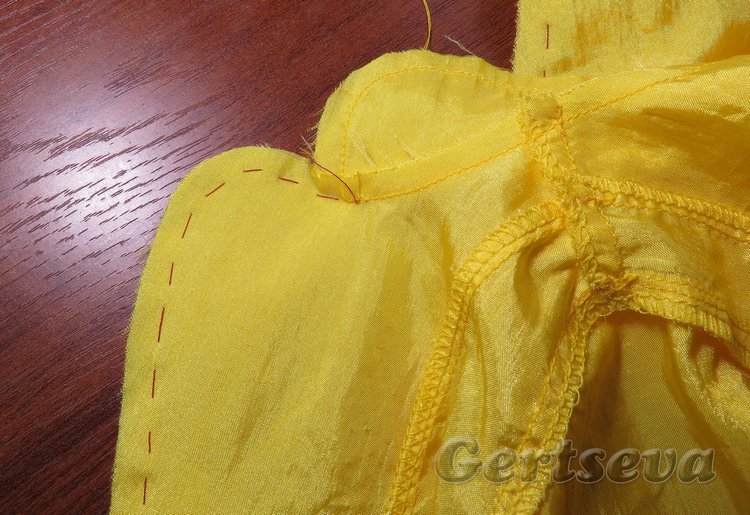 Мастер класс по пошиву плащика для куклы, выкройка