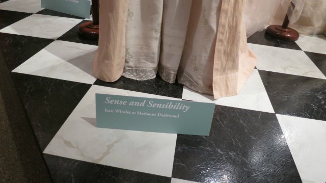 Как за неприметным фасадом может скрыватся просто удивительный Клондайк!!! Или "Это я удачно зашел!!!!!"