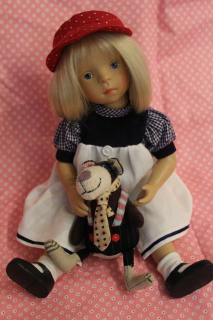 Девочки минушечки сравнение Кетти Круз и Вайт Баллон