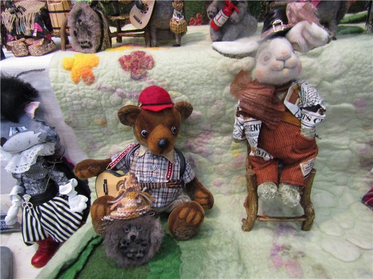 Зелененький он был... По следам выставки кукол на Тишинке 2016. В преддверии выставки «Hello Teddy» 1-4 декабря 2016 | Бэйбики Зелененький он был... По следам выставки кукол на Тишинке 2016. В преддверии выставки «Hello Teddy» 1-4 декабря 2016 (фото 7)