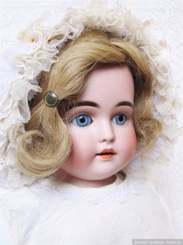 Откуда берутся цены на антикварные куклы (фото 3)