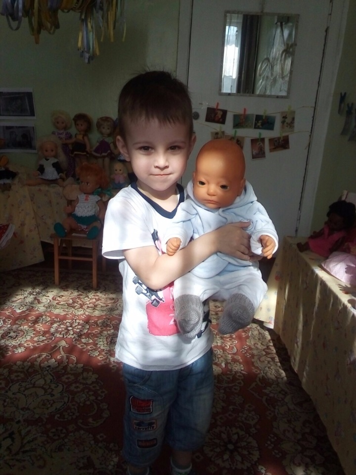 Выставка кукол в детском саду