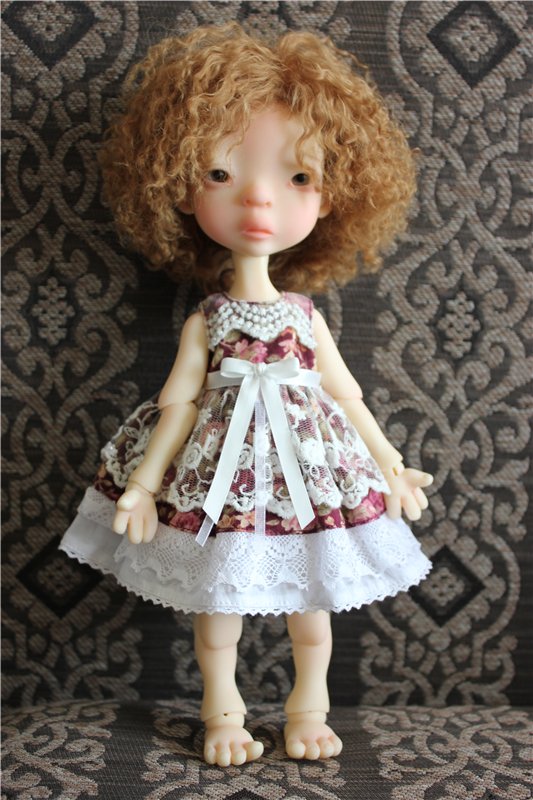 Nefer Kane Alice - Алиска примеряет наряды (фото 2)