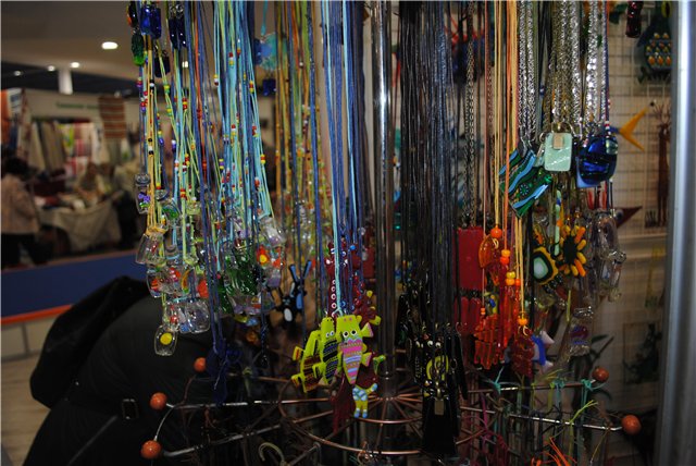 Выставка на Тишинке "Атмосфера творчества". Октябрь 2014. Начнем со второго этажа