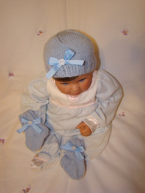 Заболела носочками... вязание для любимых куклят