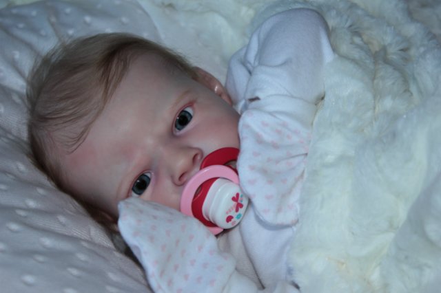 Маленькая кнопочка реборн Сабрина, художник Беспалова Жанна