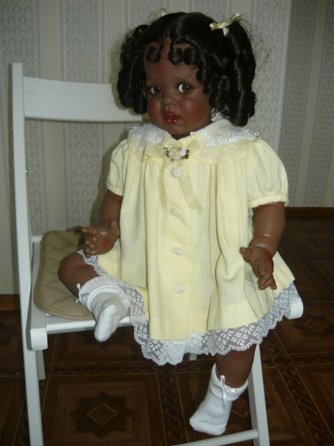 Хмурым пасмурным деньком — Куклы Fayzah Spanos (Файзах Спанос): винил и фарфор