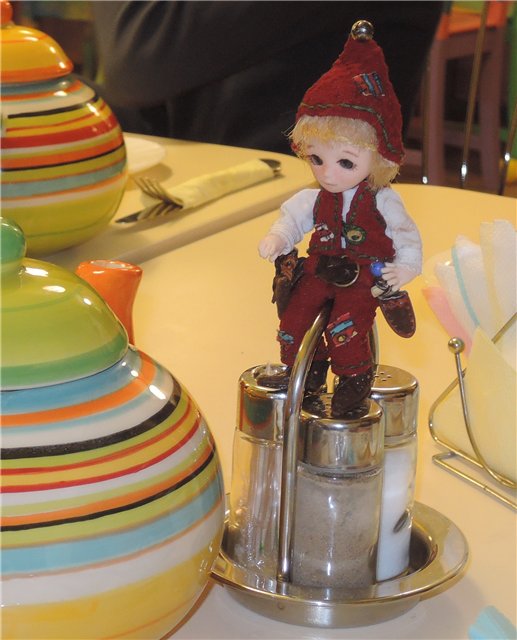 Дилька работает домовым - 2 (фото 5)