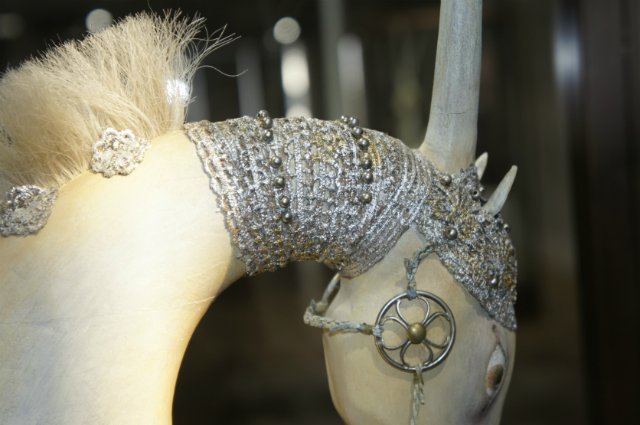 Выставка кукол по эскизам главного художника фильма "Монгол" - Даши Намдакова