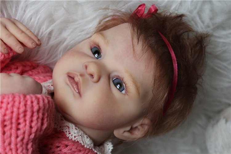 Моя серьезная малышка реборн Оуэн (фото 6)