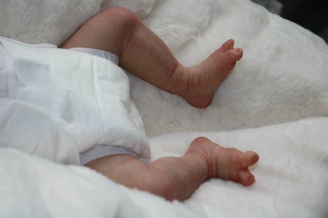 Спящая малышка Рози 2. Куколка реборн Виктории Вишни (фото 10)