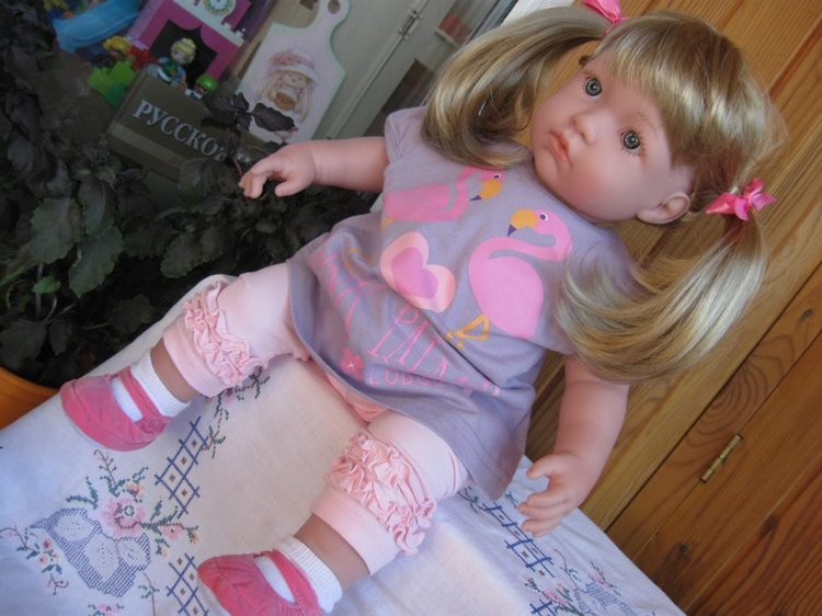 Милейшее создание с двумя хвостиками