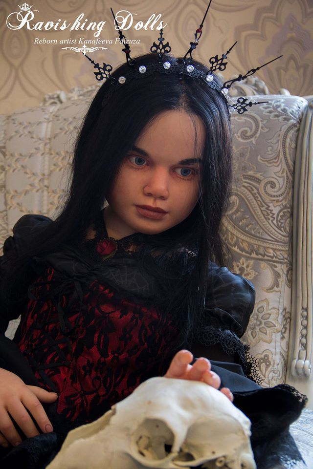 Готичная Габриэль. Gothic girl Mahafsoun