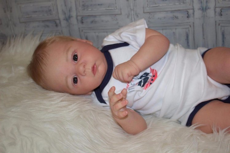 Малыш из молда Харлоу — Куклы Реборн (Reborn): работы мастеров (фото 2)