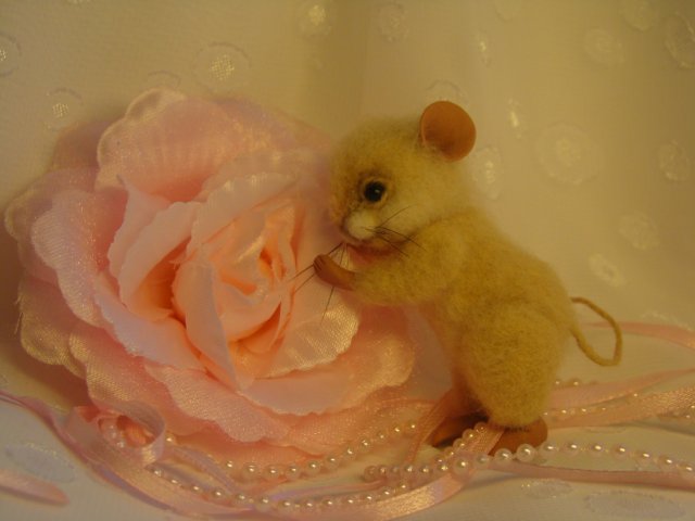 Приятная мелочь. Авторская игрушка валянием Ольги Чернухо (фото 9)