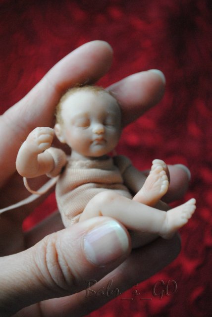 Малый формат. Кроха голубых кровей (фото 5)