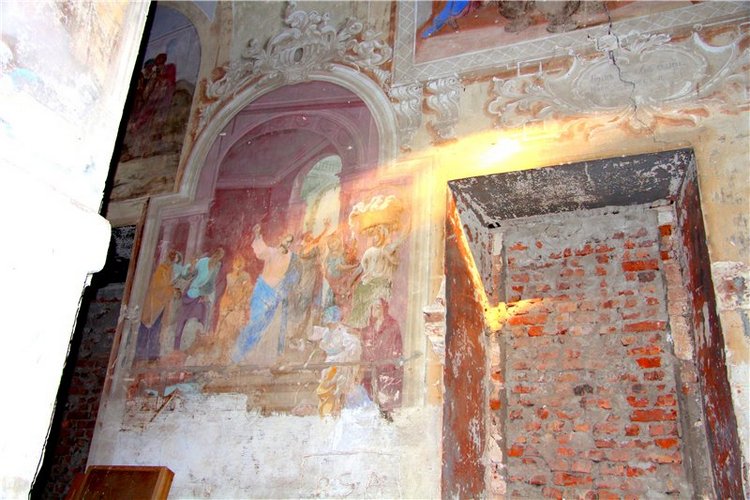 Иваниши. Храм Успения Пресвятой Богородицы