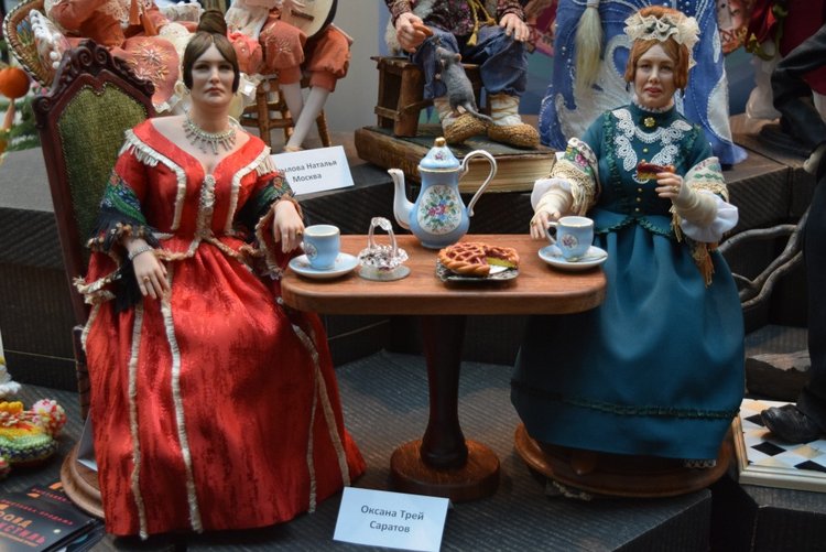 VII Московская международная выставка "Искусство Куклы". Портреты кукольной души или незримый диалог (фото 5)