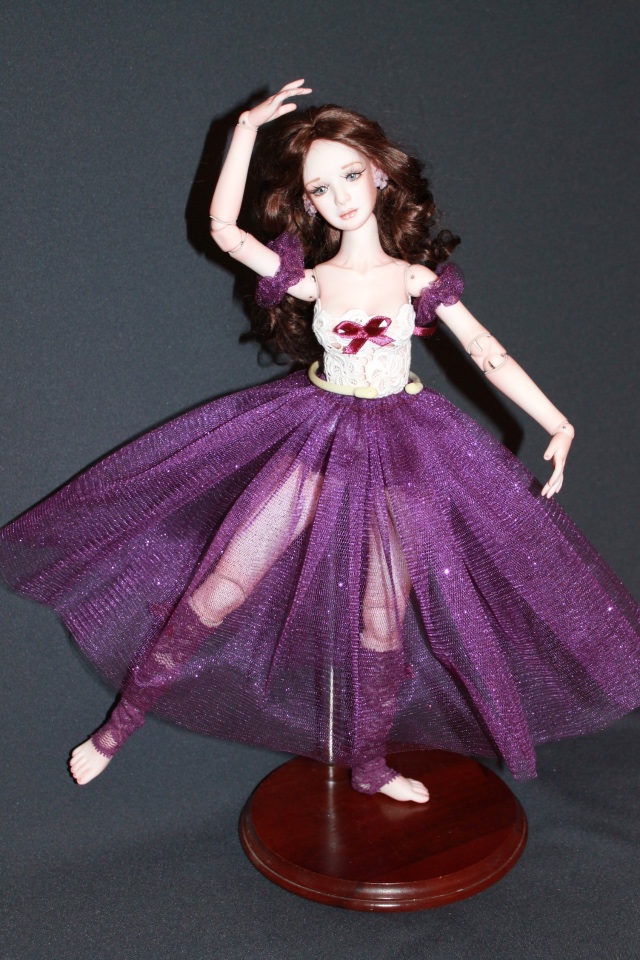 Две шарнирные куклы-танцовщицы Вайолет и Алисия, есть фото 18+