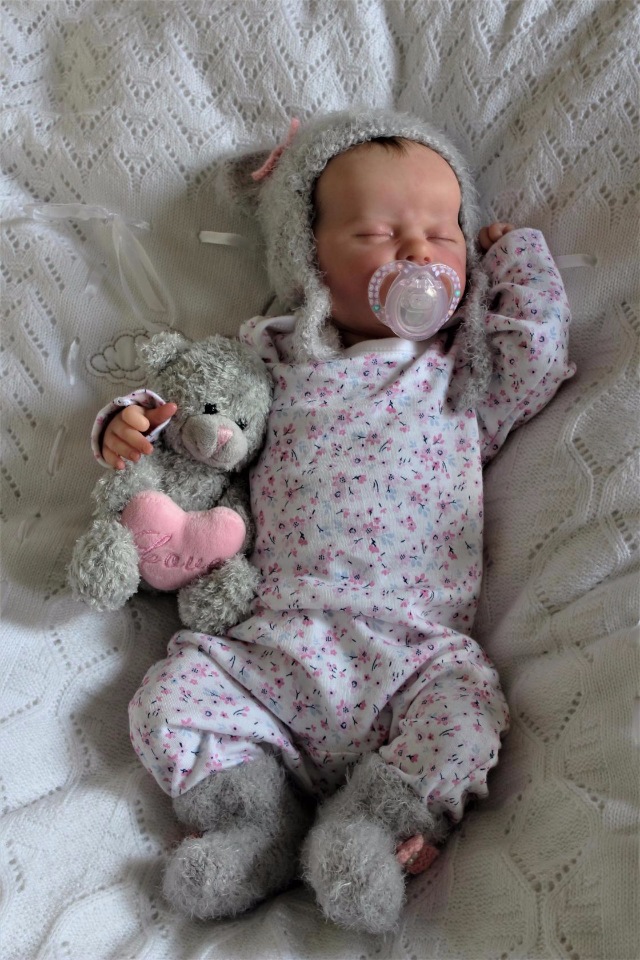 Моя новорожденная малышка Инди