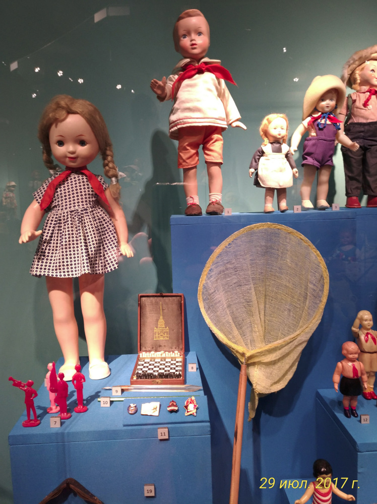 Выставка «Все лучшее – детям. Игрушки 1950–1980 годов из коллекции Сергея Романова». Часть 2 (фото 2)
