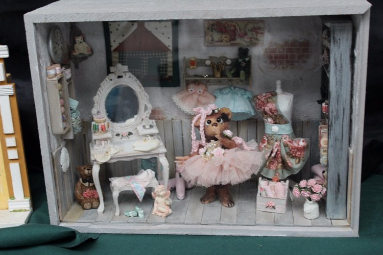 Все на выставку! Кукольные домики и миниатюра (фото 5)
