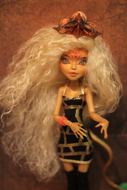 ООАК Monster High — ООАК Monster High и Ever After High: репейнт (фото 2)