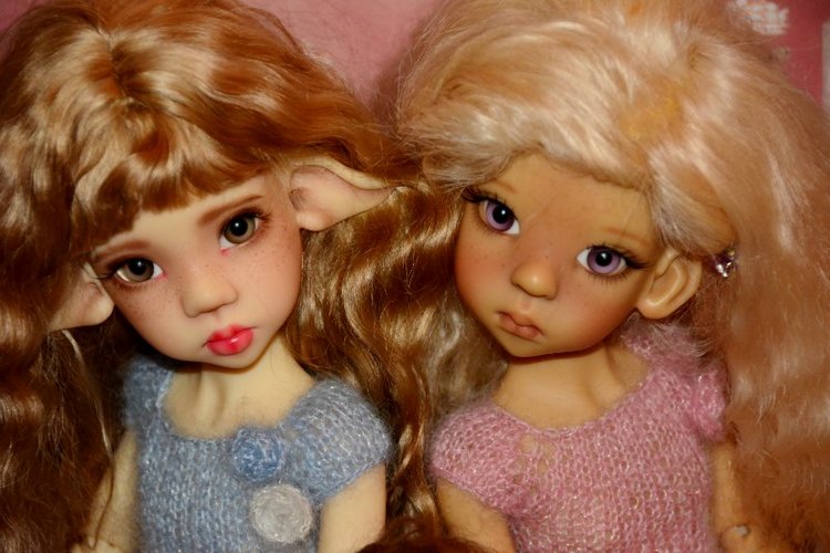 Весеннее обновление. Платья для кукол Kaye Wiggs