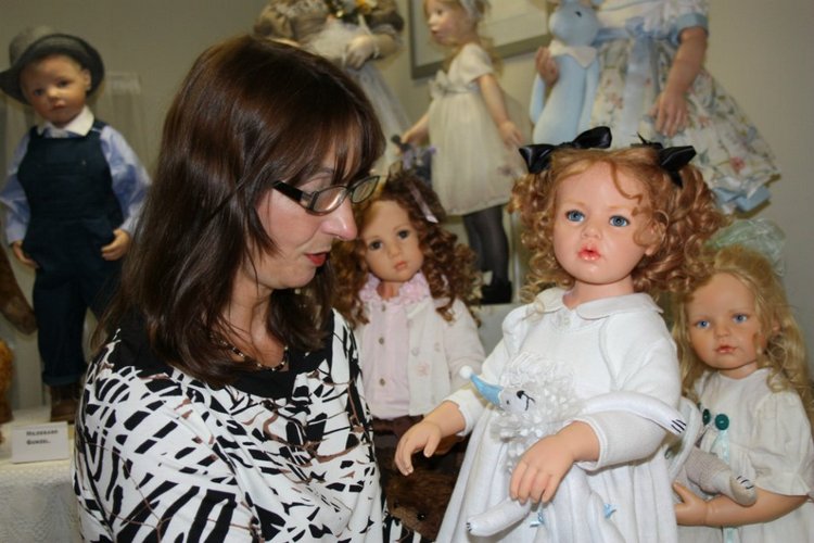Летняя встреча коллекционеров в магазине Гюнзел, Голландия. Продолжение второй части. Куклы Hildegard Gunzel