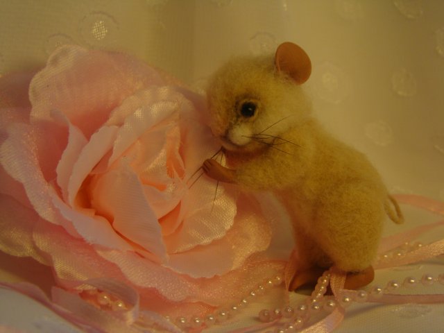 Приятная мелочь. Авторская игрушка валянием Ольги Чернухо (фото 10)