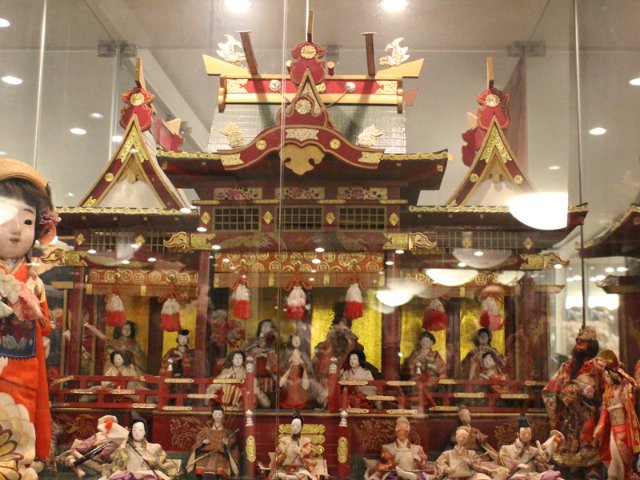 Прогулка по Музею уникальных кукол в Москве. Продолжение