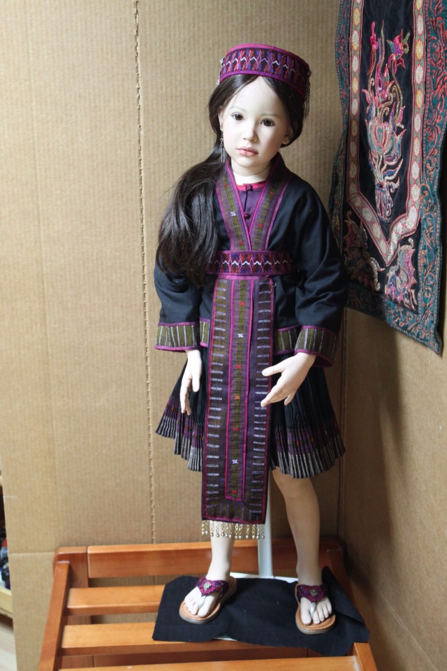 Процесс создания фарфоровых кукол - Джинн Гросс (Jeanne Gross). Часть восьмая - Национальный костюм