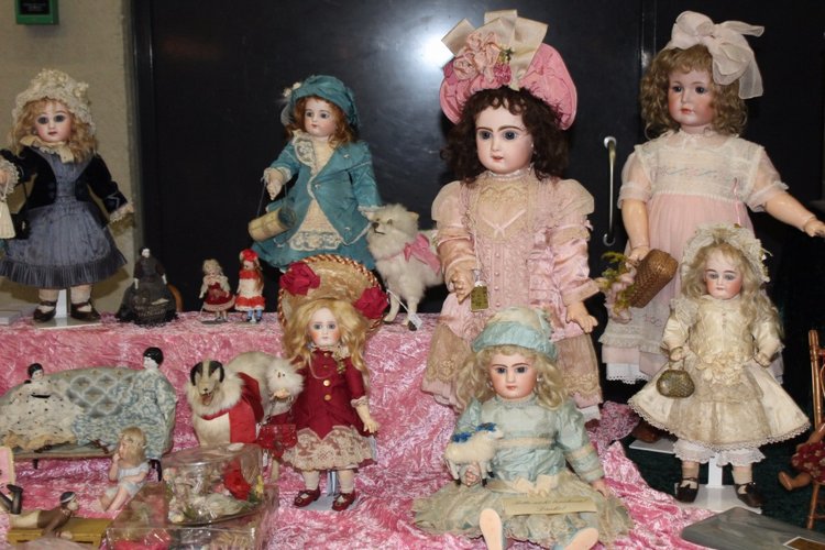 Выставка мишек, кукол и кукольной миниатюры в Голландии 2017 - часть третья