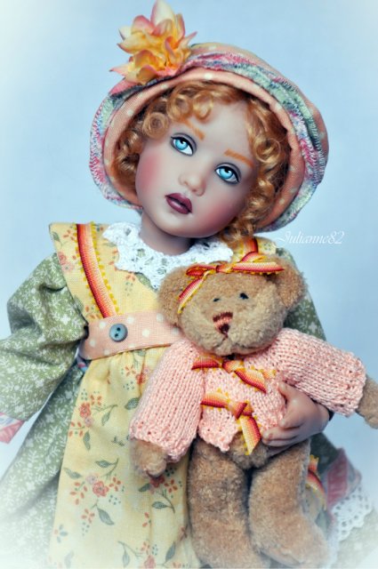 Оливия - девочка от Helen Kish