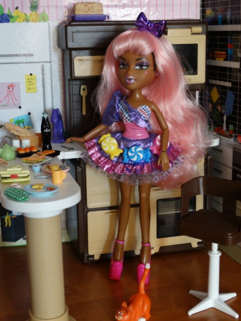 Посиделки на кухне | Бэйбики Посиделки на кухне — Куклы Bratz (Братц) и Moxie Girlz: MGA